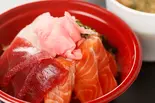 4種の海鮮爆弾丼（最魚の晩餐 中野店）