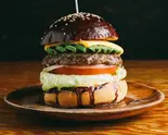 アボカドチーズバーガー（Hungry Heaven上板橋店）