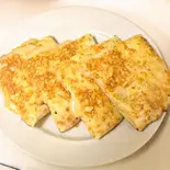 チーズナン(cheese nan)（インドネパールレストランディルクス）