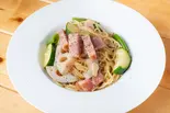 ベーコンと野菜のペペロンチーノ（酒と料理 ゆぶね）