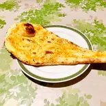 ガーリックナン Garlic Naan（Tandoori Indian Restaurant ber）