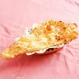 ガーリックナン Garlic Naan（インド料理レストランSURAJ長居店）