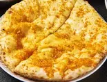 Garlic chese nan ガーリックチーズナン(ナタラージ 岩本町店)