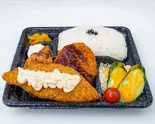 ミックスフライ弁当 Mixed Fry Bento Box（からあげいっぽん）