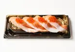 極上生トロサーモンにぎり（梅丘寿司の美登利総本店 祖師谷店）