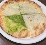 ほうれん草チーズナン/Spinach Cheese Nan（SUBHA）