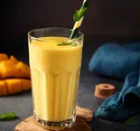 マンゴーラッシー (Mango Lassi)(アナム本格インド料理)