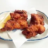 鶏唐揚(3個)(〜国産こだわりの店〜 味の枝)