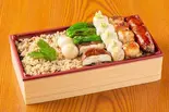 塩そぼろ焼鳥重(鶏鬨 新川店)