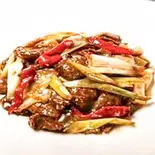 牛肉のオイスター炒め（黄鶴楼 餃子酒場）