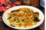 豚肉といろいろ野菜の炒め(青樺)