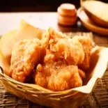 自家製 絶品唐揚げ3個入り 秘伝のスパイス（金星 ヴィーナス ビューティアサイーフルーツボウル Venus beauty Acai fruit-bowl 北千住店）