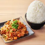 ほぼ1kg旨辛豚キムチ丼(豚キムチ360g+ごはん900g)(旨い男メシ!特盛がっつり食堂 博多店)
