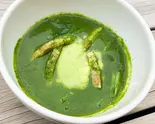 ほうれん草ポタージュレギュラー Spinach ＆ Bacon Potage topped with Parmesan Regular size（BONDICAFE NAKAMEGURO(ボンダイカフェ ナカメグロ)）