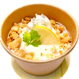 レモンミルク（軽食とデザート。Cafe Karanos[カラノス]）
