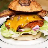 ベーコンチーズバーガー（BURGER FUJINO）