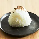 白米塩にぎり（おにぎりやさん）
