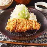 厳選！厚切り三元豚ロースカツ弁当（揚げたてかつ TAKUMI 大橋店）