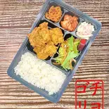 フライドチキン弁当*スープつき。（チョゴリ）