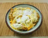 カツ丼(ミニ)とお蕎麦(温)のセット（新八）
