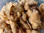 鶏皮のパリパリ揚げ（矢澤精肉店雑色店）