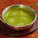 ほうれん草海老カレー - Spinach Shrimp Curry（オセワ アジアン ダイニング バーosewaasiandiningbar）