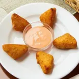 カマンベールチーズフライ Camembert Cheese Fries（Satkar）