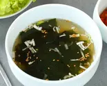 ワカメスープ（炭火焼肉兄弟カルビ・東城商店）
