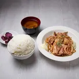 生姜焼き定食（あたに食堂）