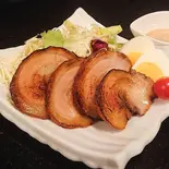 自家製チャーシューとサラダ(Bar Jam)