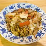 ミ-ゴレン(インドネシアの辛い焼きそば)（はちみつ食堂）