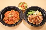 懐かし味のナポリタン＆作りたて・焼きたての日替わりソテーセット（手作り洋食 食の會 日本橋）
