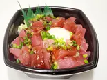 まぐろユッケ丼 Tuna yukhoe Rice Bowl（天然まぐろ りく 駒込店）