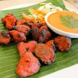 タンドリーチキン Tandoori Chicken（POKAHARAGURUNGKITCHEN）