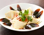 皮蛋豆腐〜皮蛋と豆腐のさっぱり和え〜（西安刀削麺酒楼 三田店）