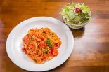ナポリタン(サラダ付き)（喫茶プペ）