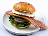 ベーコンエッグバーガー（高橋バーガー）