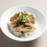 牛すじ塩煮丼（ちるり 堀江店）