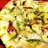 本当に辛いチーズナン（インディアンキッチンRASOI）