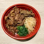 特製じっくり煮込み牛すじ丼（焼肉 三水苑 広瀬通り店）