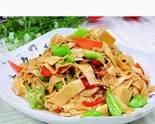 干し豆腐とピーマン.唐辛子炒め（満福楼 東村山店）