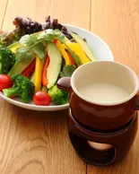 季節野菜バーニャカウダ(湯島大衆バル 鶏ットリア ~torittoria~(トリットリア))
