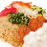 チャーハンとカキフライ丼(丼家 本膳)