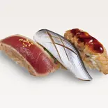 王道江戸前三貫盛（立食い寿司みさき 上野3153店）