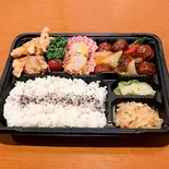主菜を選べる☆お弁当(創作中国菜 桃花)