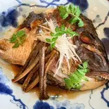 鯛のあら煮（楽多寿司）