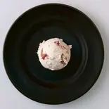 ストロベリー（YOGI GREEK ＆ ACAI 名古屋大須店）