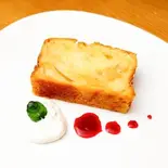りんごケーキ（横浜市場食堂グリルエトナ）