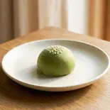 よもぎ饅頭（日本茶かふぇ ぽんちゃ）