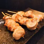 もも3本 Thighs (3 Skewers)（じょう屋）